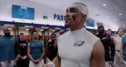 Former Eagles WR ‘Betrays’ His Old Team, Gloats After Loss as A.J. Brown–Jalen Hurts Rift Explodes and Hurts Fires Back