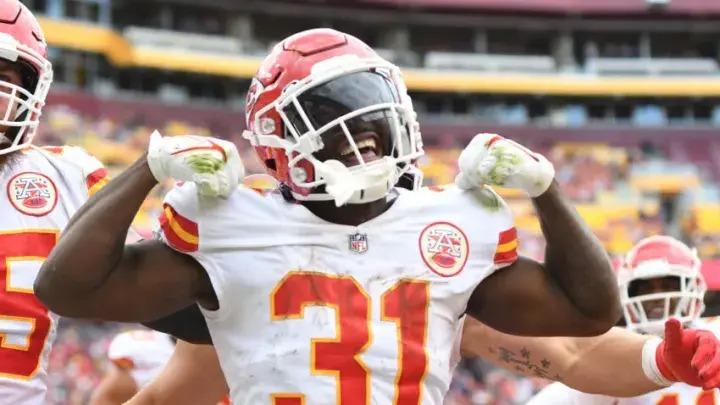Former Chiefs 1,000-Yard Back Released — Begs for One More Shot in Kansas City
