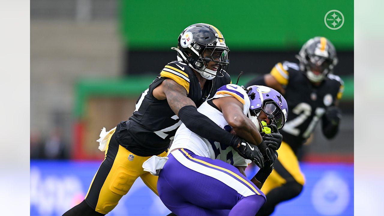 Steelers defeat Vikings, 24-21, in Ireland