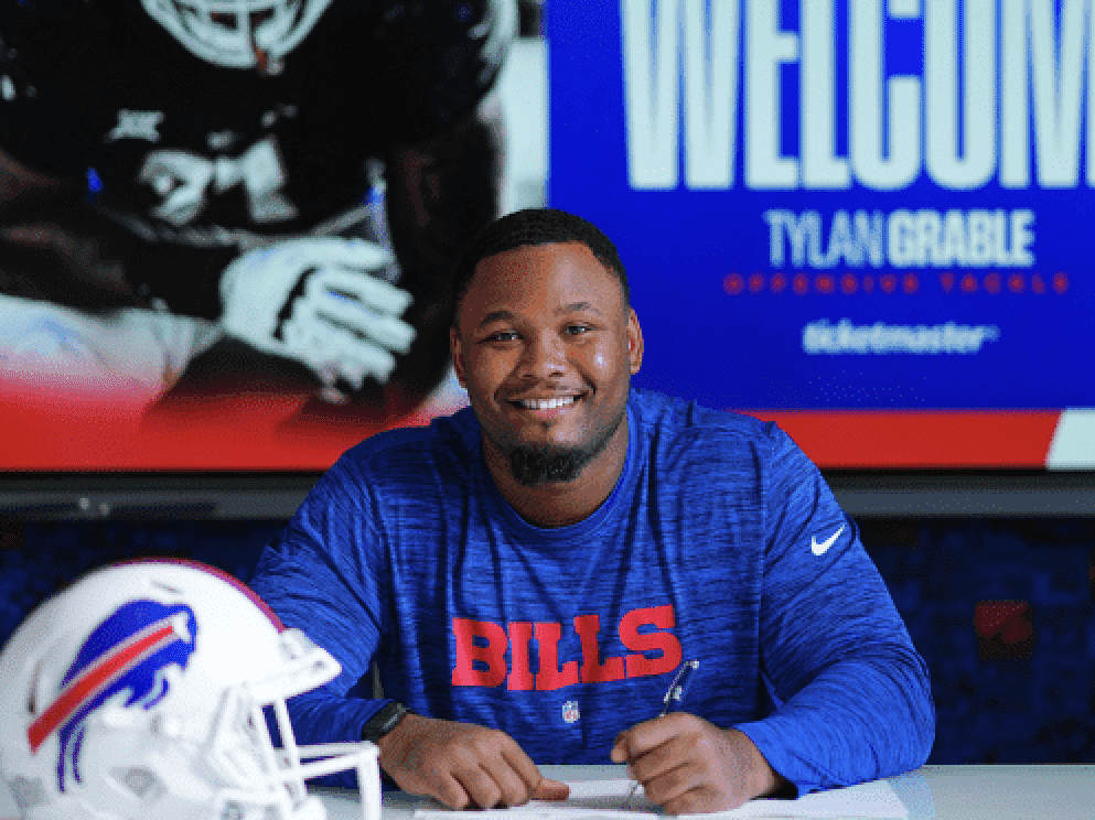 Gordon native Tylan Grable gets to work for the Buffalo Bills – Times  Journal Post