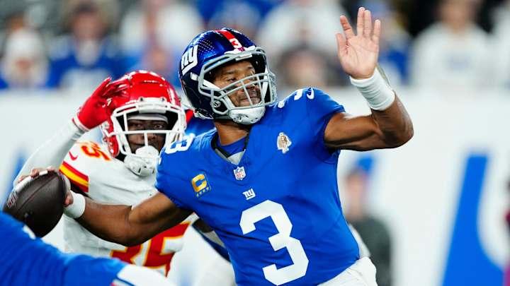 Russell Wilson Responds to Giants Fans Chanting for Jaxson Dart