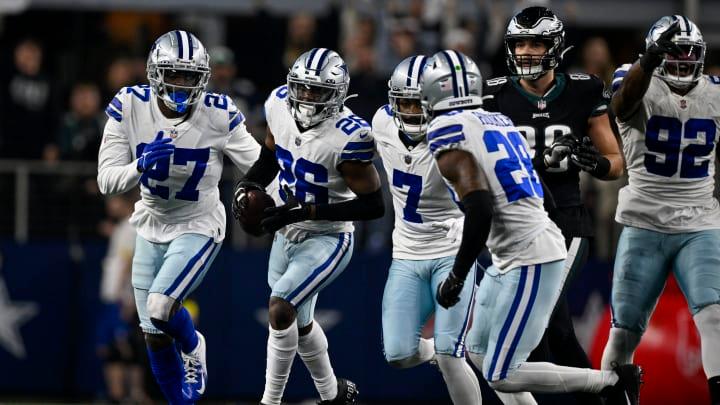 Dallas Cowboys cornerbacks snubbed from NFL executives' rankings of game's 10 best