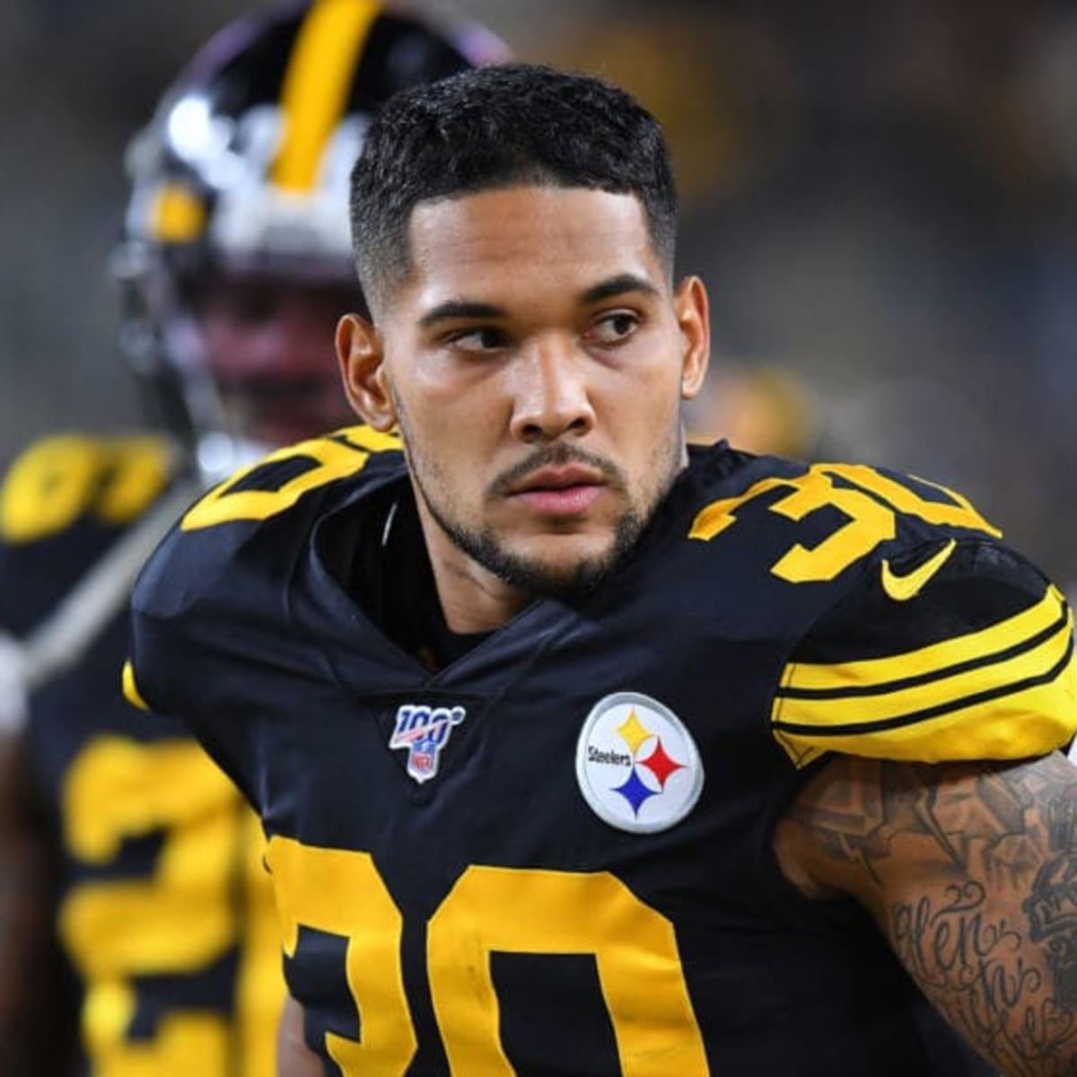 James Conner must accept a smaller role to earn a second contract with Steelers
