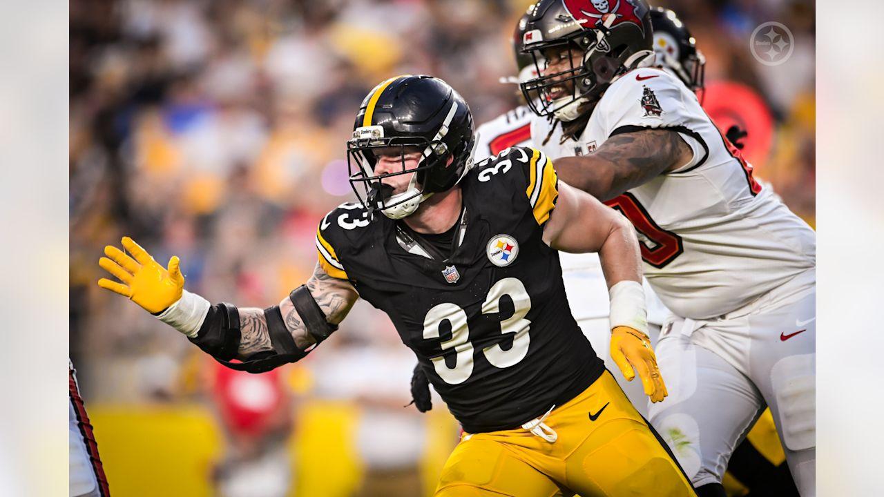 Pittsburgh Steelers linebacker Jack Sawyer (33) during a preseason game between the Pittsburgh Steelers and the Tampa Bay Buccaneers, Saturday, Aug. 16, 2025 in Pittsburgh, PA. (Alysa Rubin / Pittsburgh Steelers)