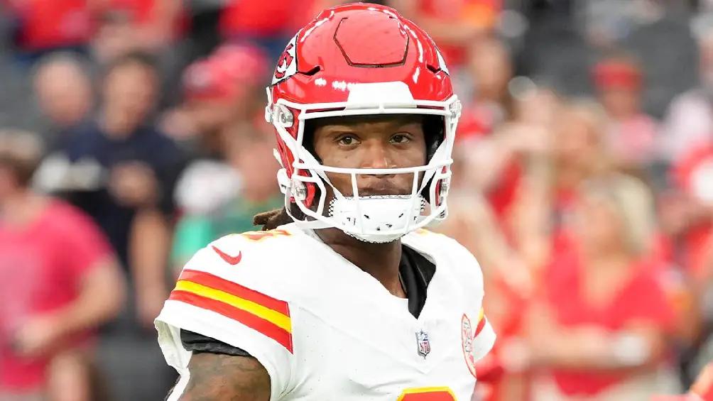 Ravens alcanzan un acuerdo de un año con el receptor DeAndre Hopkins