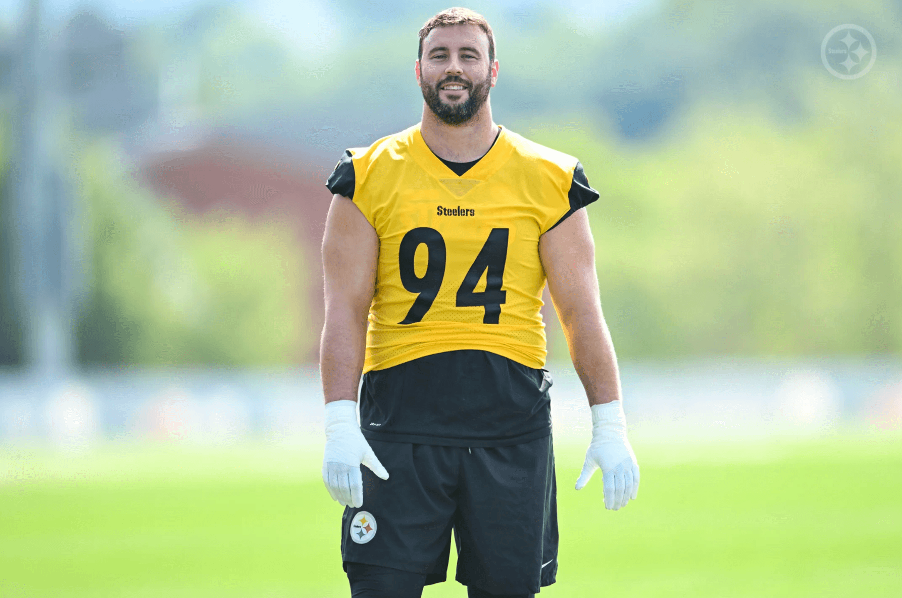 New Steelers DL Dean Lowry Opens Up About His Most Intense Moment In  Pittsburgh
